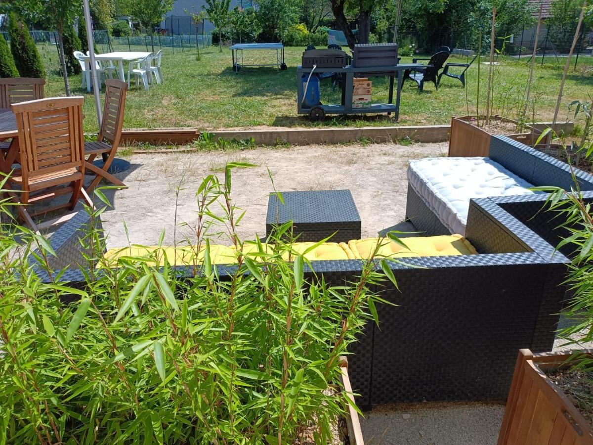 Gite Les Dames Du Quint 3 Etoiles Baume-les-Dames Rom bilde